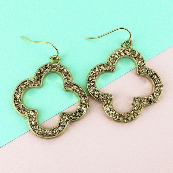 CANVAS JEWELRY Jewelry - 2/$12- GOLD DRUZY CLOVER EARRINGS
